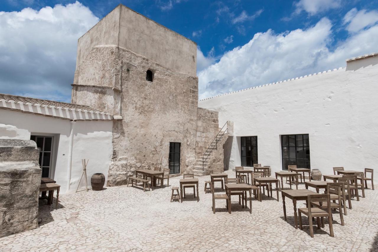 Torre Vella Fontenille Menorca Son Bou Exteriör bild
